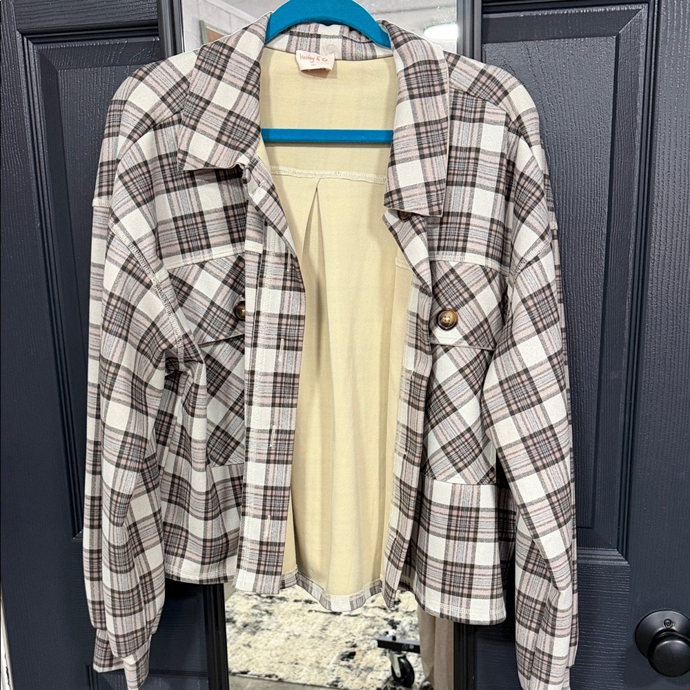 Hailey & Co Plaid Shacket Jacket Women’s Large Brown Cream‎ Button Front